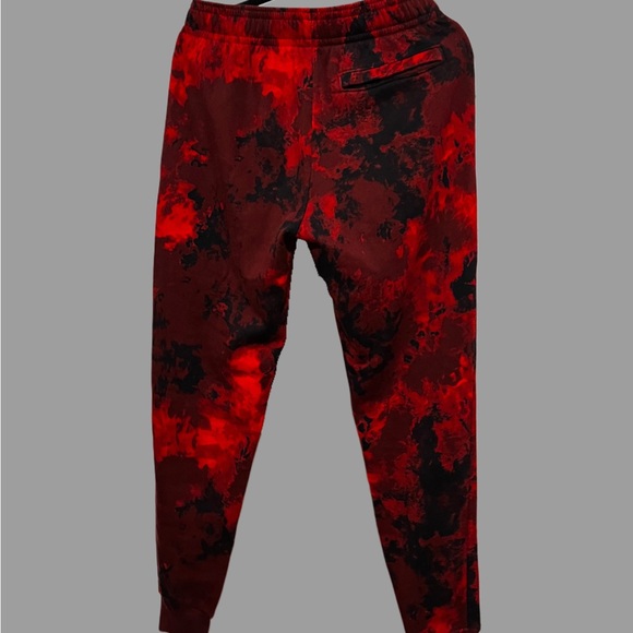 Under Armour Men’s Joggers - Red & Black Abstract Print - M - Picture 5 of 9